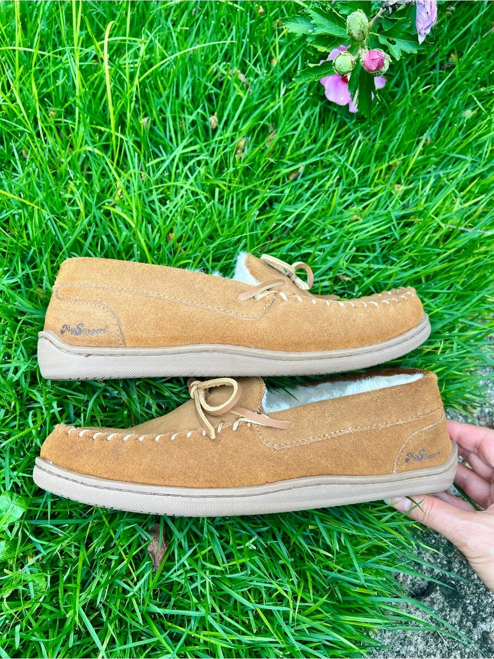 NWOB Men’s 9 My Slippers Luxury Leather Suede Coastal Fur Brown Boat Shoes Prep